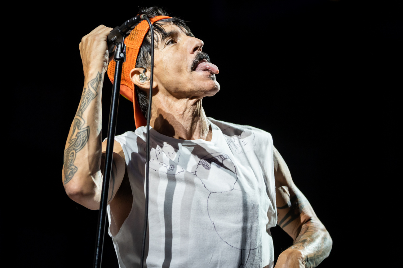 Index Red Hot Chili Peppers Koncert Pusk S Ar Na Gal Ria
