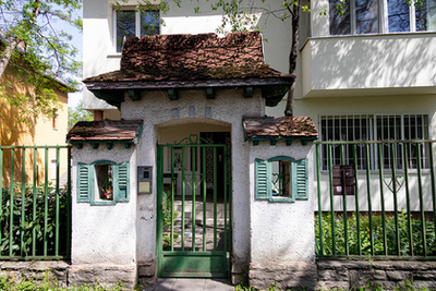 Lágymányosi öböl részlete, távolban a Rákóczi híd jellegzetes részlete. 