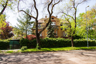 Lágymányosi öböl részlete, távolban a Rákóczi híd jellegzetes részlete. 