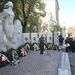  Réthelyi Miklós nemzeti erőforrás miniszter koszorút helyez el a Budapesti Műszaki és Gazdaságtudományi Egyetem (BME) épülete előtt álló 56-os emlékműnél