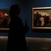 Remixelték a múzeum híres történelmi festményeit az alkotmányt ünneplő kiállításon