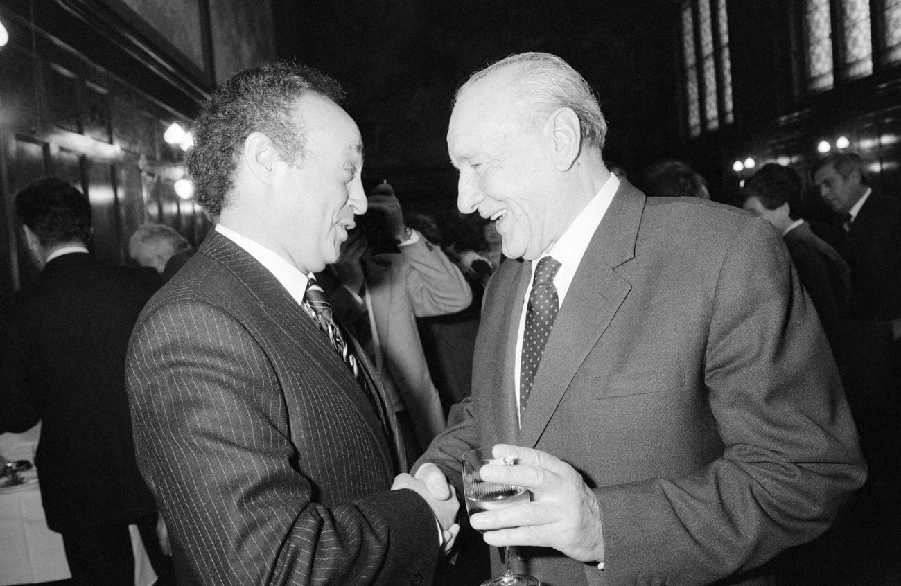 1987. Sztrorizós dohányzás Berecz Jánossal és  Óvári Miklóssal.