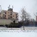 Egy T-72-es harckocsi a győri ipari parkba indult el, kettő pedig Kocs-Nagyigmánd-Komárom útvonalon a 13-as számú főúton próbálja meg kiszabadítani a hó fogságában rekedt autókat és az elakadt hókotrókat.