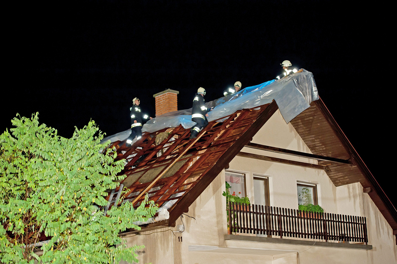 Megrongált tető Dabason