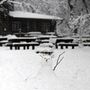 Hóember és havas táj Dobogókőn.