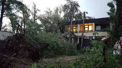 Budapest felett a vihar Gazdagrétről fotózva