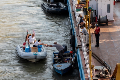 A Hableány nevű városnéző hajó május 29-én este borult fel és süllyedt el, miután a Margit hídnál a Viking Sigyn nevű szállodahajó nekiütközött. A Hableány másodpercek alatt elmerült, azóta is a Duna mélyén van. Kimentését nehezíti az áradás miatt veszélyesen gyors Duna, illetve hogy amúgy is rosszak a folyóban a látási viszonyok.