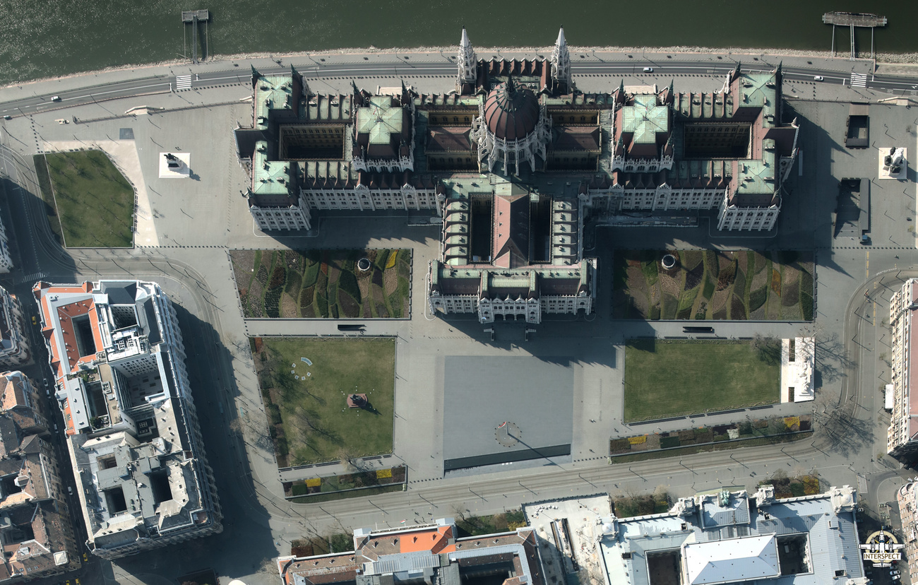 Parliament Budapest вид сверху