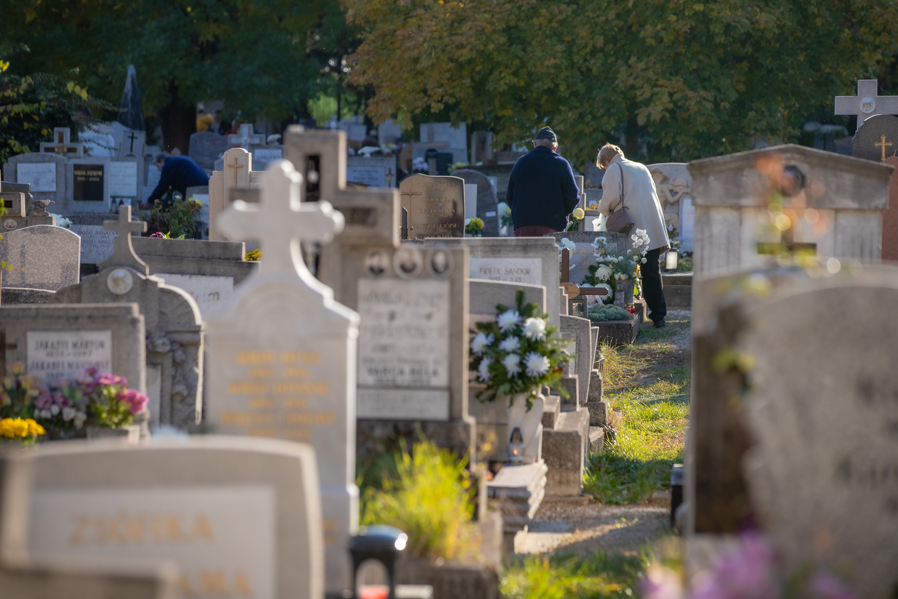 Mécses a Budafoki temetőben 2021. október 31-én
