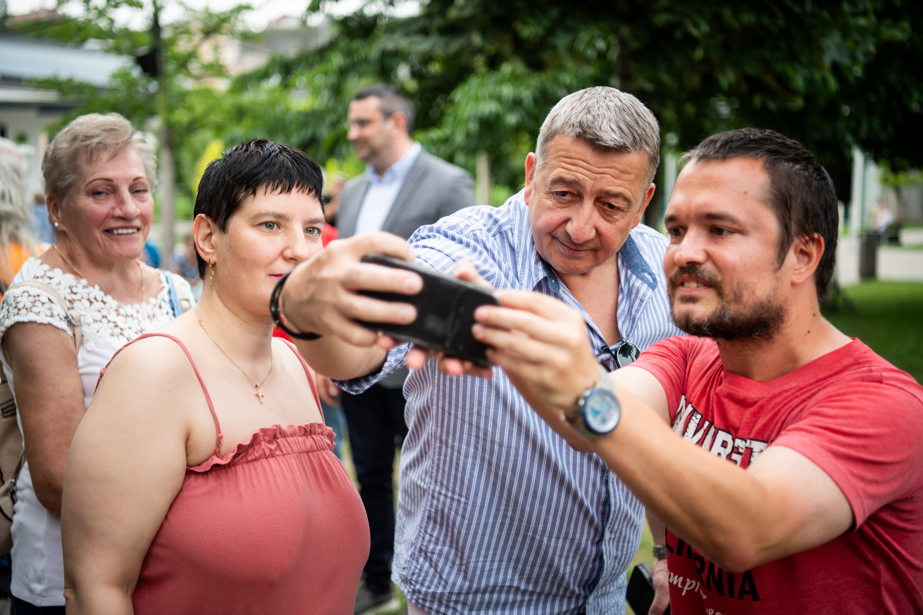 Bayer Zsolt és Ifj. Lomnici Zoltán