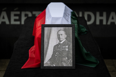 Szalay-Bobrovniczky Kristóf