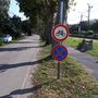 Balatonboglárnál hivatalosan tilos lenne letérni az ezer darabosra töredezett bringaútról