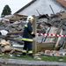 Felrobbant és romba dőlt egy családi ház csütörtökön a Békés megyei Nagykamaráson; az épületben lakó 67 éves asszonyt mentőhelikopter vitte kórházba.