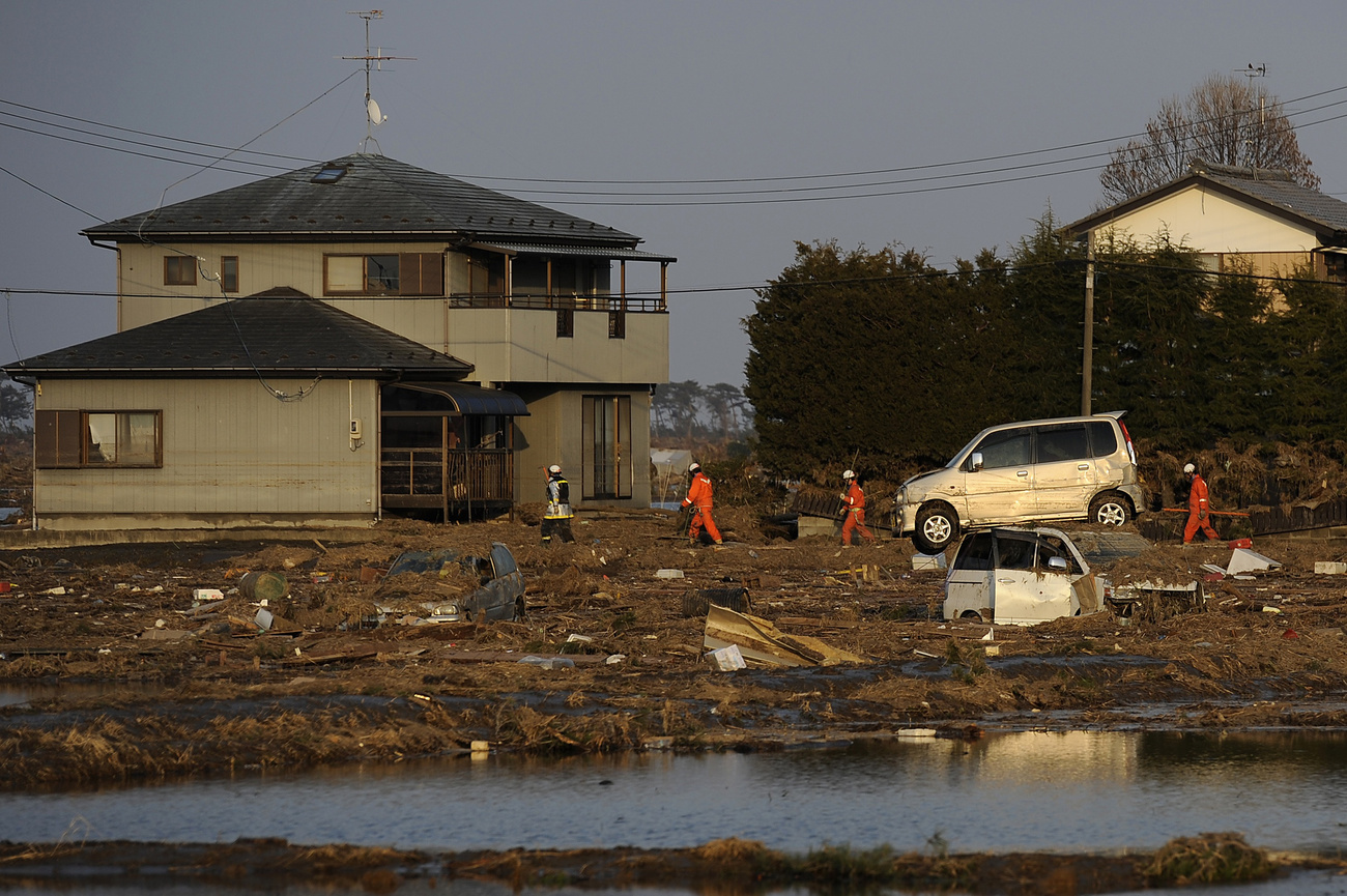 A Fukusima erőmű 20 kilométeres körzetéből összesen 180 000 embert kellett kimenekíteni
