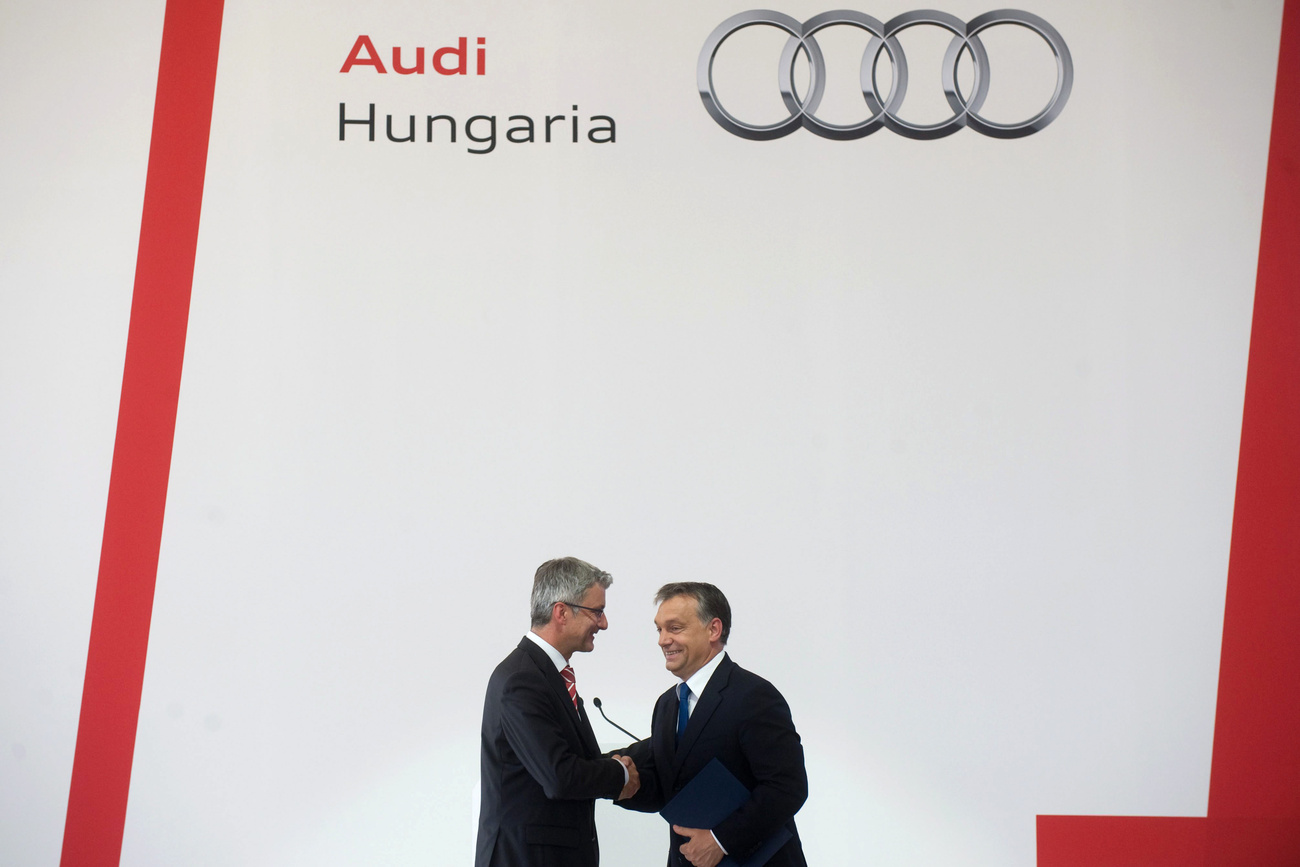 2011. október 20.
Az Audi felavatott új projekt- és oktatóközpontja amely mintegy 3 milliárd forintos befektetéssel valósult meg a Győri Ipari Parkban.