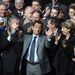 Franciaország: Nicolas Sarkozyt, a jobboldali elnökjelöltet tapsolják kampányának egyik közép-franciaországi állomásán, január 26-án.