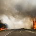 Magyarország Ég az erdő a Pest megyei Inárcson. A füst miatt lezárták az M5-ös autópálya egy szakaszát. A tűzoltók 13 kocsival vonultak ki. 
