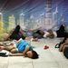 Kína:  Sanghajban a légkondicionált metróállomásain kerestek menedéket a 39,6 fokos hőség elől.