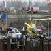 Magyarország: Kiemelik a Dunába esett helikopter roncsait a Csepel-szigetnél.
	Az index cikke »
