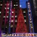 Karácsonyfa a Radio City Music Hall előtt.