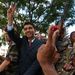 Az államfő néhány perccel azután írta alá a lemondására vonatkozó rendeletet, hogy Andry Rajoelina ellenzéki vezető bevonult a madagaszkári hadsereg által előző nap elfoglalt elnöki palotába.