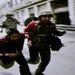 2008. március: zavargások törnek ki Tibetben az 1959-es felkelés évfordulóján. Több száz helyen lövöldöztek, az összcsapásokban hatszáznál is többen megsebesültek. A kínai hatóságok áprilisig csaknem ezer embert vettek őrizetbe.
