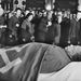 A nagy kormányos 1976. szeptember 9-én halt meg; bebalzsamozott teste – akárcsak Moszkvában Leniné – a mai napig megtekinthető Pekingben