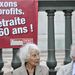 Idős demonstrálók követelik a 60 éves nyugdíjkorhatár megtartását