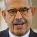 A több napja tartó kairói kormányellenes tüntetések hatására hazatér Egyiptomba az ottani ellenzék egyik vezéralakjaként számon tartott, külföldön nagy tekintélynek örvendő, Nobel-békedíjas politikus, Mohamed-el Baradei. A bécsi székhelyű Nemzetközi Atomenergia-ügynökség (NAÜ) korábbi főigazgatója várhatóan már csütörtökön megérkezik Kairóba