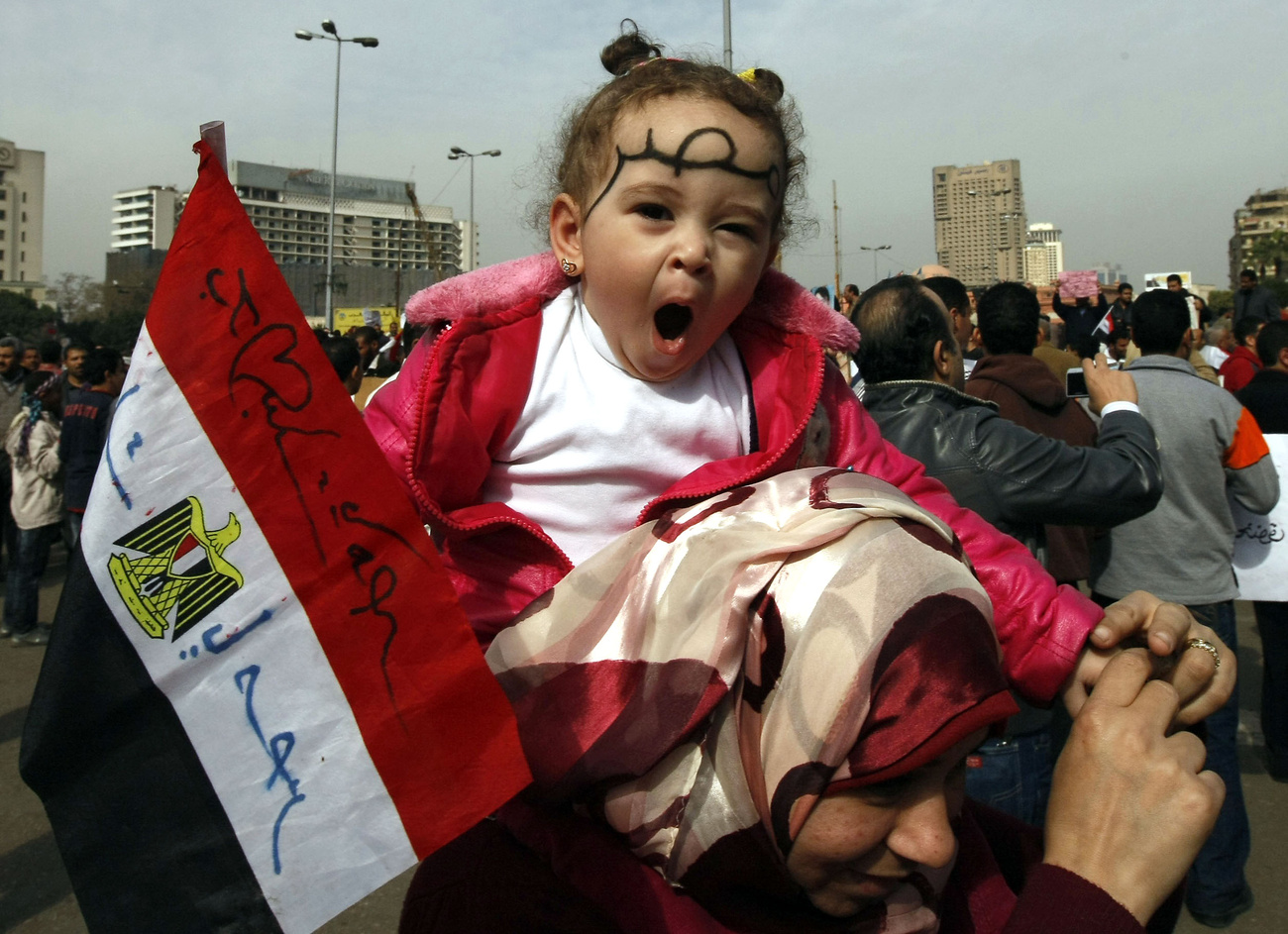 Kétezren éjszakáztak a Tahrír téren