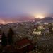 Kessennuma város látképe kilenc nappal a katasztrófa után