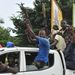 A francia különleges erők elfogták Laurent Gbagbo volt elefántcsontparti elnököt Abidjanban hétfőn, és át is adták az ellenzék vezetőinek. Alassane Ouattara megválasztott elefántcsontparti elnök főhadiszállására, az Abidjanban fekvő Golf hotelbe szállították Laurent Gbagbo volt államfőt - közölte Jean-Marc Simon, Franciaország elefántcsontparti nagykövete.
