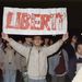 1989. április. Szabadságot követelő tüntetők a Tiananmen téren.