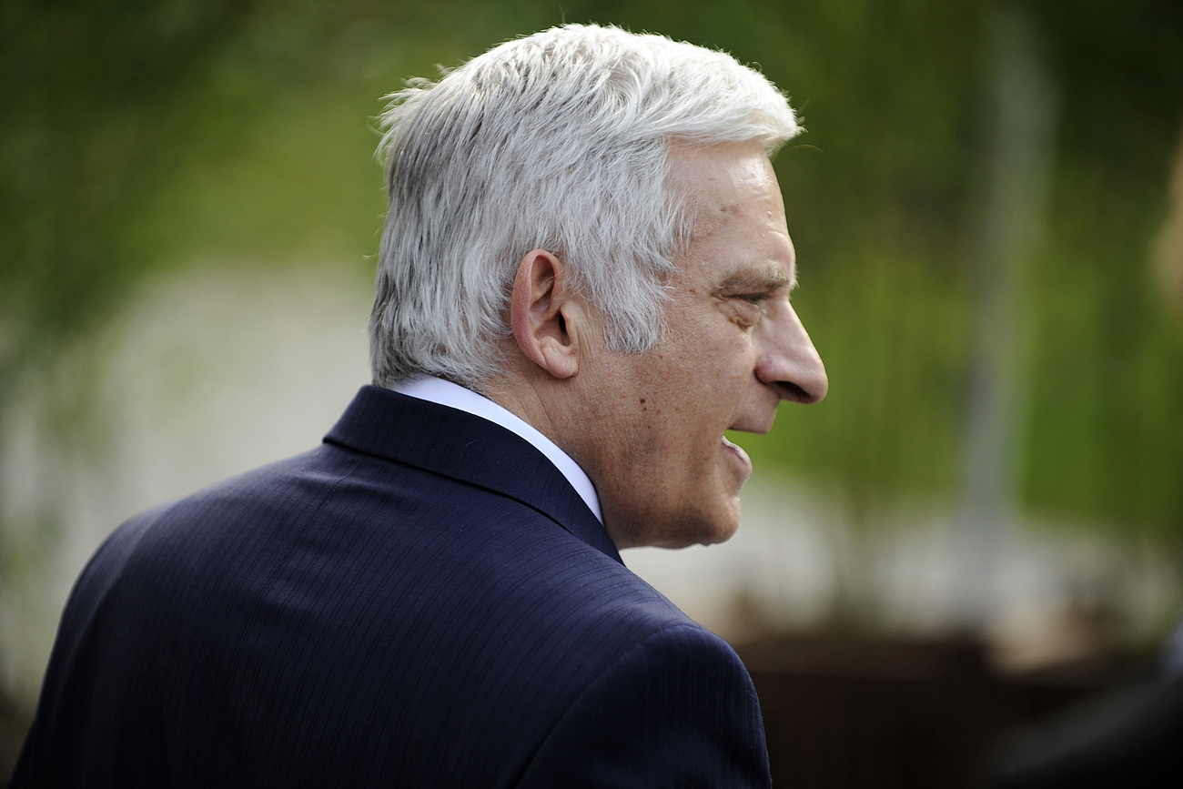 Jerzy Buzek Schmitt Pál Európai Parlamenti beszédét hallgatja 2011 márciusában