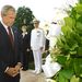 George W. Bush volt elnök a Pentagon becsapódás helyén tartott koszorúzáson