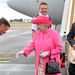Malcolm McCusker kormányzó köszönti II. Erzsébet királynét Perthben