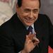 Távozhat posztjáról Silvio Berlusconi olasz kormányfő, miután legfőbb szövetségese, az olasz Északi Liga vezetője, Umberto Bossi is lemondásra szólította fel.
