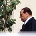 Silvio Berlusconi olasz kormányfő szombaton este Rómában benyújtotta lemondását Giorgio Napolitano államfőnek - jelentette be a Quirinale, az olasz elnöki palota. Az államfő elfogadta Berlusconi lemondását. 