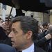 Füttykoncerttel és tojásokkal fogadták csütörtök délután Nicolas Sarkozy francia államfőt a franciaországi Baszkföld székhelyén, Bayonne-ban, ahova az 52 nap múlva esedékes francia elnökválasztás jobboldali jelöltjeként látogatott el.