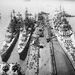 1951. április 27. A Missouri (jobb szélen), a USS Albany (CA-123) és a USS Macon (CA-132) a norfolki kikötőben, az első koreai bevetés végeztével. A Missouri 1952 novemberében tért vissza némi karbantartás után a csatatérre.