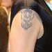 A Bettina jobb vállán látható tetoválás régóta foglalkoztatta a német közvélemény fantáziáját. A tetoválás először akkor vált láthatóvá, amikor Bettina még tartományi kormányfő férjével 2009-ben egy bochumi díjátadón jelent meg, és a válláról lecsúszott a stóla.
