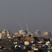 Rakétakilövések a Gázai övezetbül. Az izraeli hadsereg tájékoztatása szerint péntek reggelig összesen 446 bevetést hajtottak végre Gáza ellen, ahonnan a palesztinok 280 rakétát lőttek ki Izraelre - ezekből 131-et semmisített meg az izraeli rakétaelhárítás.