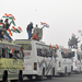 Tüntetők konvoja tart Új Delhibe