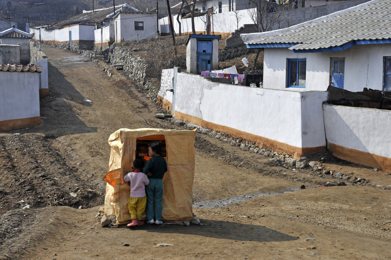 Szénerőmű termel Phenjanban. 