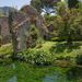 
 
A Rómához közeli Cisterna di Latina városka mellett fekvő nimfák kertjét tartja a közvélekedés a világ legromantikusabb kertjének.