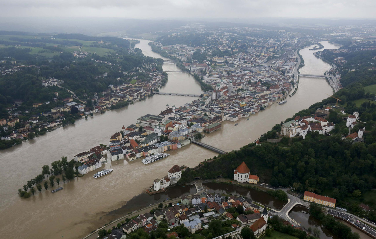Utcatisztítás Passauban.