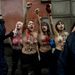 Az abortuszt ellenzők vasárnapi madridi felvonulását az abortuszt fennhangon támogató, Femen nevű - ukrán eredetű, párizsi központú - feminista csoport tagjai zavarták meg.