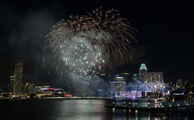 Tűzijáték az afganisztáni Islamabadban, az Elnöki Palota felett, az állam fennállásának 68. évfordulóján, augusztus 14-én.
