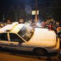 A kedd éjjel viszonylag békésen telt Fergusonban, mindössze egyetlen rendőrautót gyújtottak fel a tüntetők