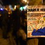 A Charlie Hebdo legutóbbi címlapja egy madridi megemlékezésen